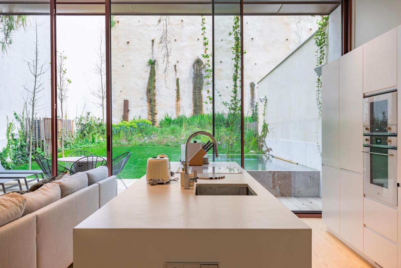 Hidden Pearl W/ Patio & Pool By Lovelystay Lisboa Eksteriør bilde